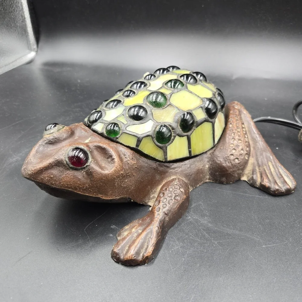 VTG Brass & Stained Glass Frog Toad Lamp Glass Jeweled Shell Night Light MCM EUC